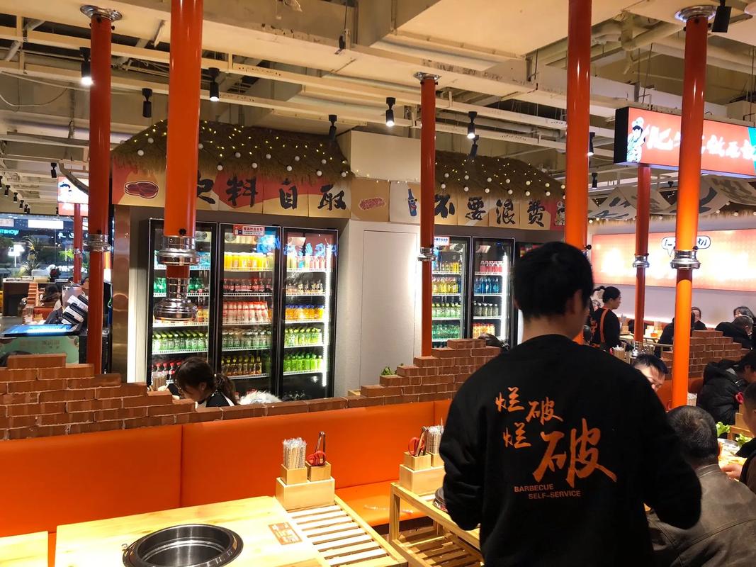 流浪泡泡，破破烂烂的烤肉店，深圳餐饮策划设计，品牌定位思考